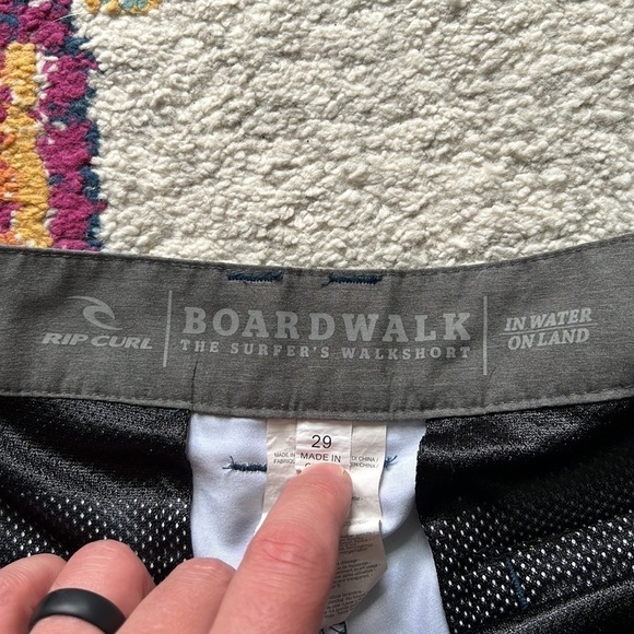 Mirage Pier Boardwalk Shorts RIP CURL Men’s 29 Waist - Picture 11 of 11